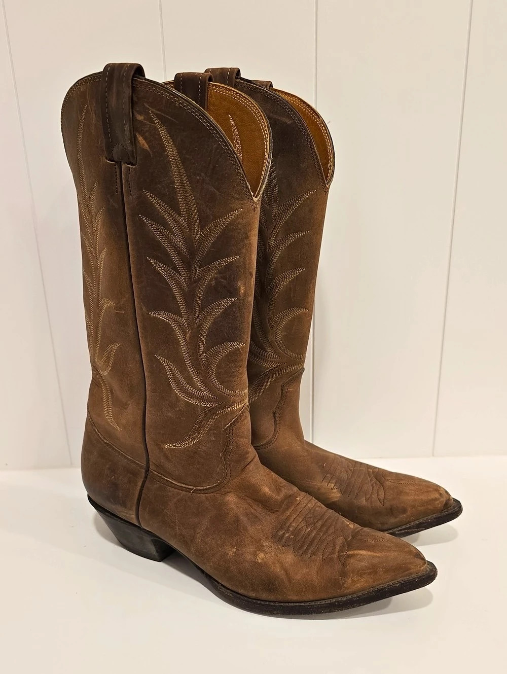 Nocona Boots Western Cowboy Boots in Brown Size 9.5 D